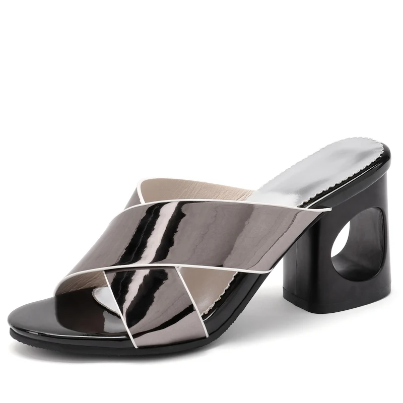Casual Summer Flip Flops Fashion Thick High Heels Slipper Beach Shoes for Women Gold silver Mules Shoes Women 2021 Plus size