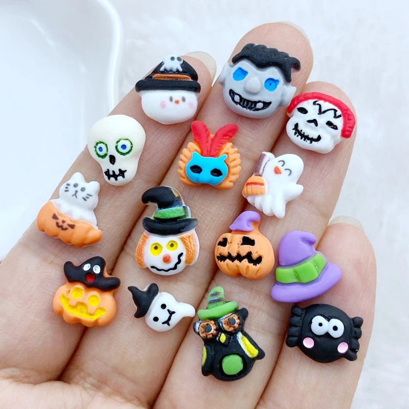 30Pcs New Cute Mini Halloween Collection Resin Flatback Ornament Jewelry Making Manicure Hairwear Accessories