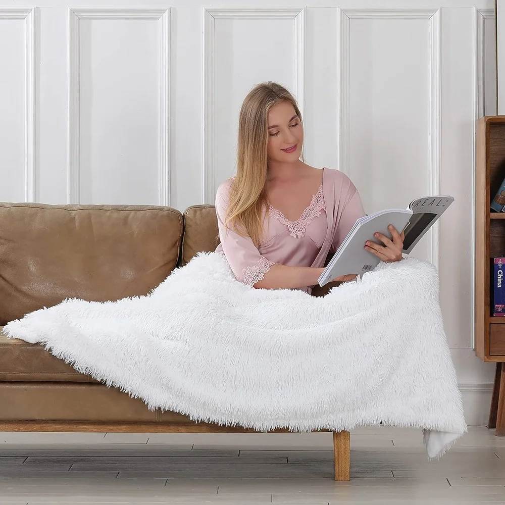 Decorative Extra Soft Faux Fur Blanket Reversible Fuzzy Long Hair Shaggy Blanket Fluffy Cozy Throw Blanket for Couch Sofa Bed