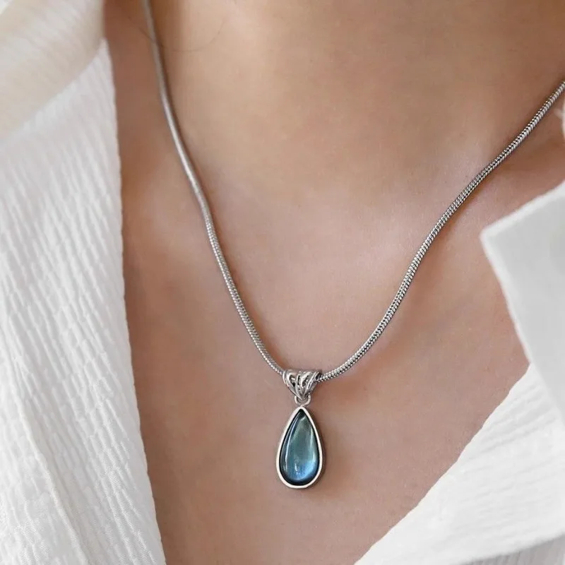 

New Oval Aquamarine Water Droplet Pendant Necklace Ladies Girls Luxury Alloy Choker Chain Fashion Jewelry for Women Ожерелье