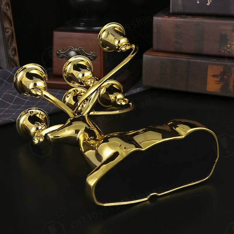 Retro European 6-Head Metal Deer Candle Holder Golden Table Decor For Wedding Hotel Romantic Dinner Party Atmosphere Ornament