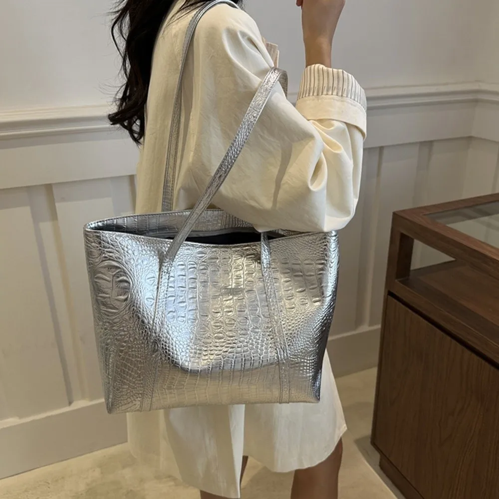 

PU Leather Women Handbag Large Capacity Luxury Female Shoulder Bag Commuting Crocodile Pattern Armpit Tote Bag Shopping
