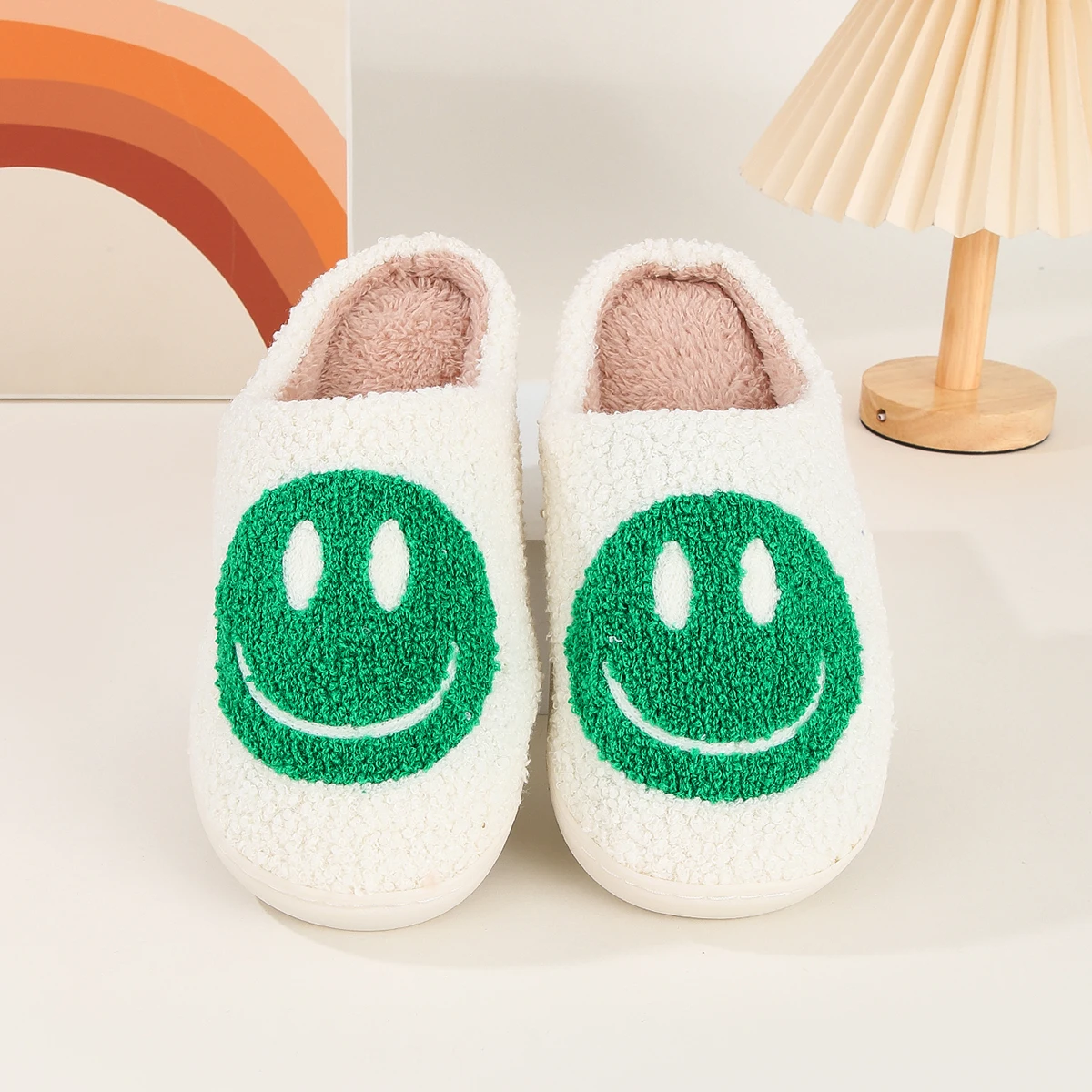 Men's Classy New Smiling Face Cartoon Warm Thickeneded Plush Home Indoor Cotton Slippers for Men and Women Cute Autumn and Winter Non-Slip and Warm