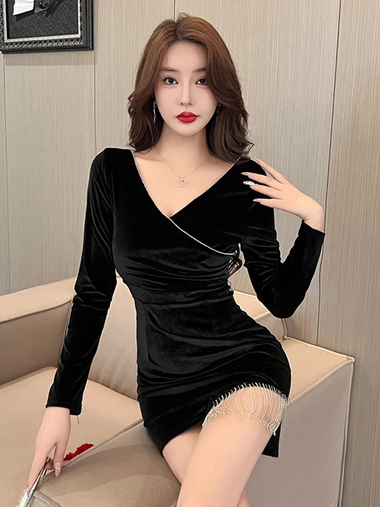 Abito corto aderente sexy in velluto rosso vino da donna manica lunga slim nappa lucida mini vestido mujer party club abiti da donna capodanno