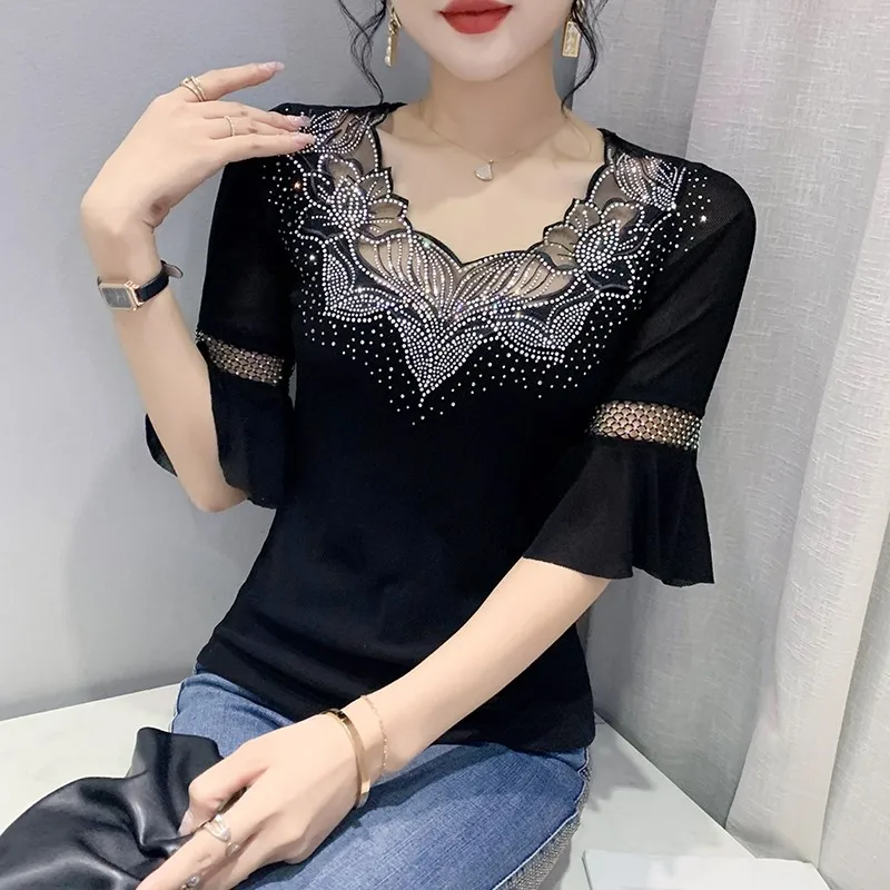 

Summer T-irt Women's V-ne Lace Splice ort Sve Glitter Diamond Patchwork Netting Faionable Top Korean Sle Commute