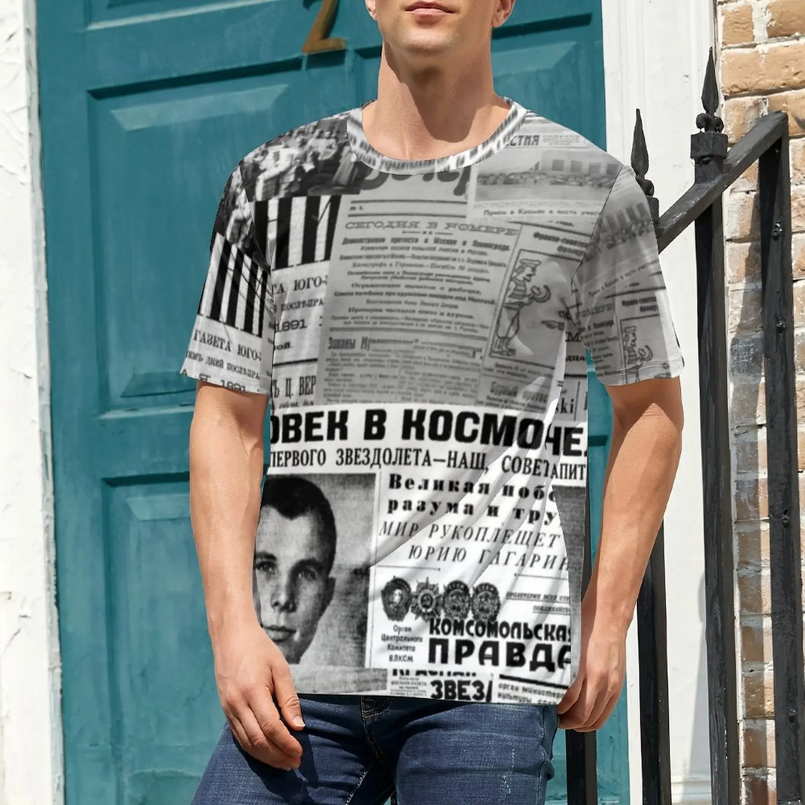 Russian Newspapers T Shirt Newspaper Collage Harajuku T-Shirts Couple Casual Tshirt Summer Short Sleeve Design Tees Plus Size