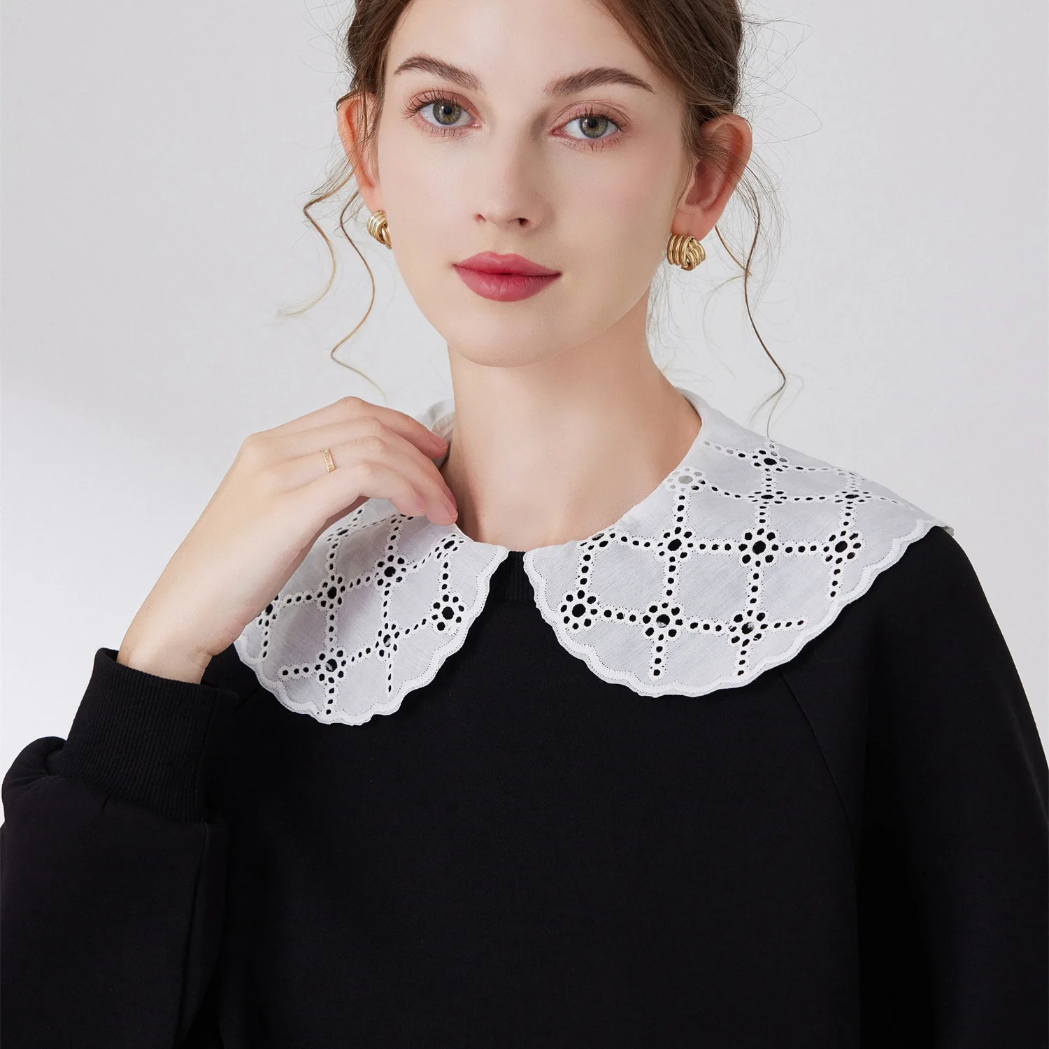 

Elegant Ruffles Fake Stand Collar for Women Sweater Blouse Tops Shirt Detachable Collar Autumn Removable Half-Shirt False Cols