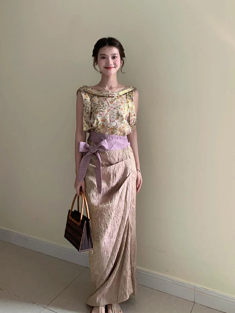 

XZY Vintage Floral Sleeveless Top And Skirt Set Women's Summer Waist-Cinching Pleated A-Line Midi Skirt Fashion Ensemble