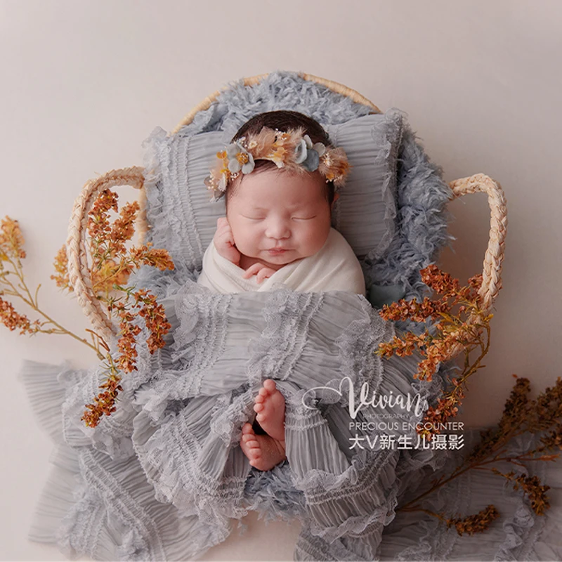 Newborn Photography Props Autumn Winter Baby Stretch Swaddle + Headpiece + Lace Three-Piece Set Photography Pose Basket Props
