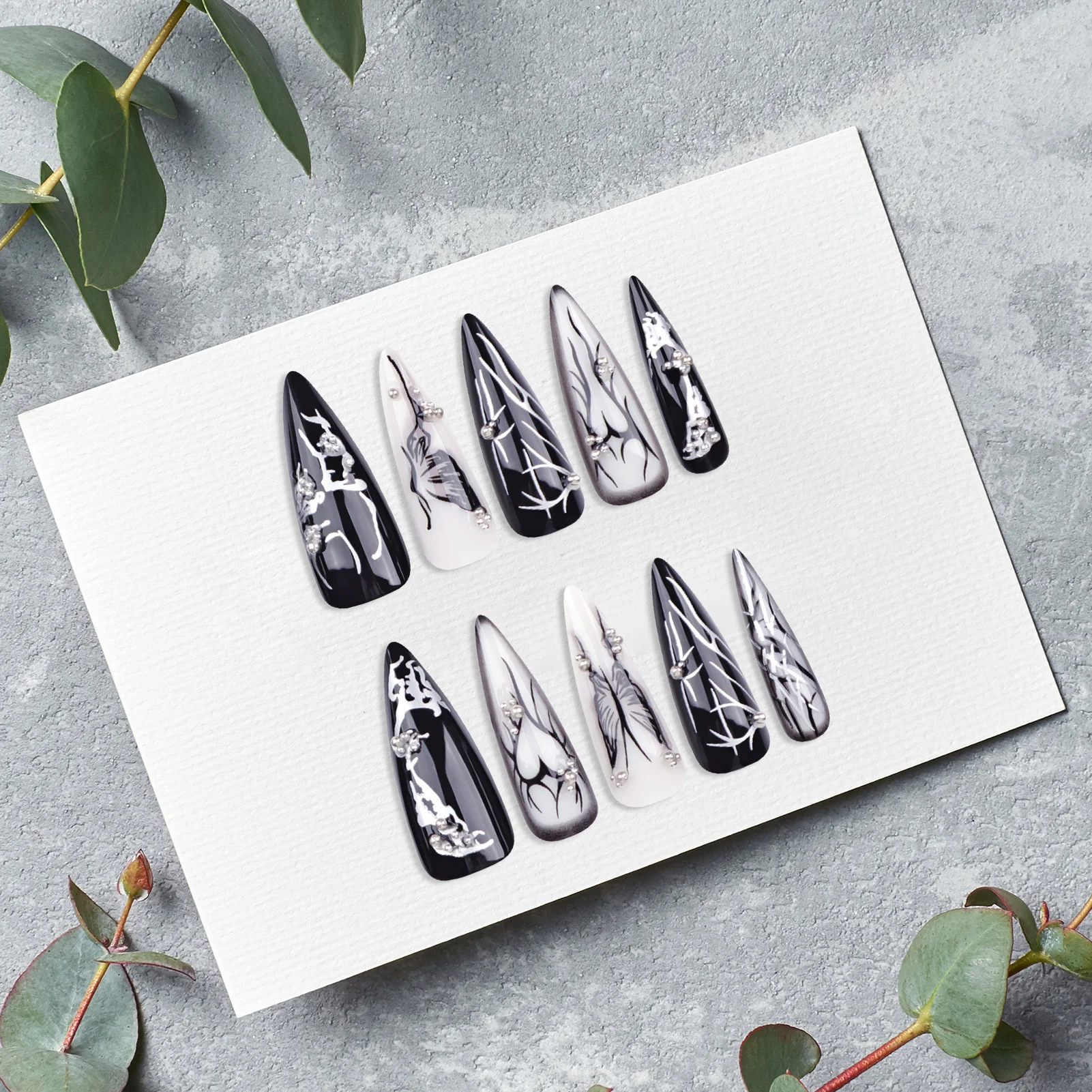 Fake Nails Resin Long Press-on Nails Chip-Proof Smudge-Proof for Party Wear Gothic Black White Heart Butterfly Nail Art Kit