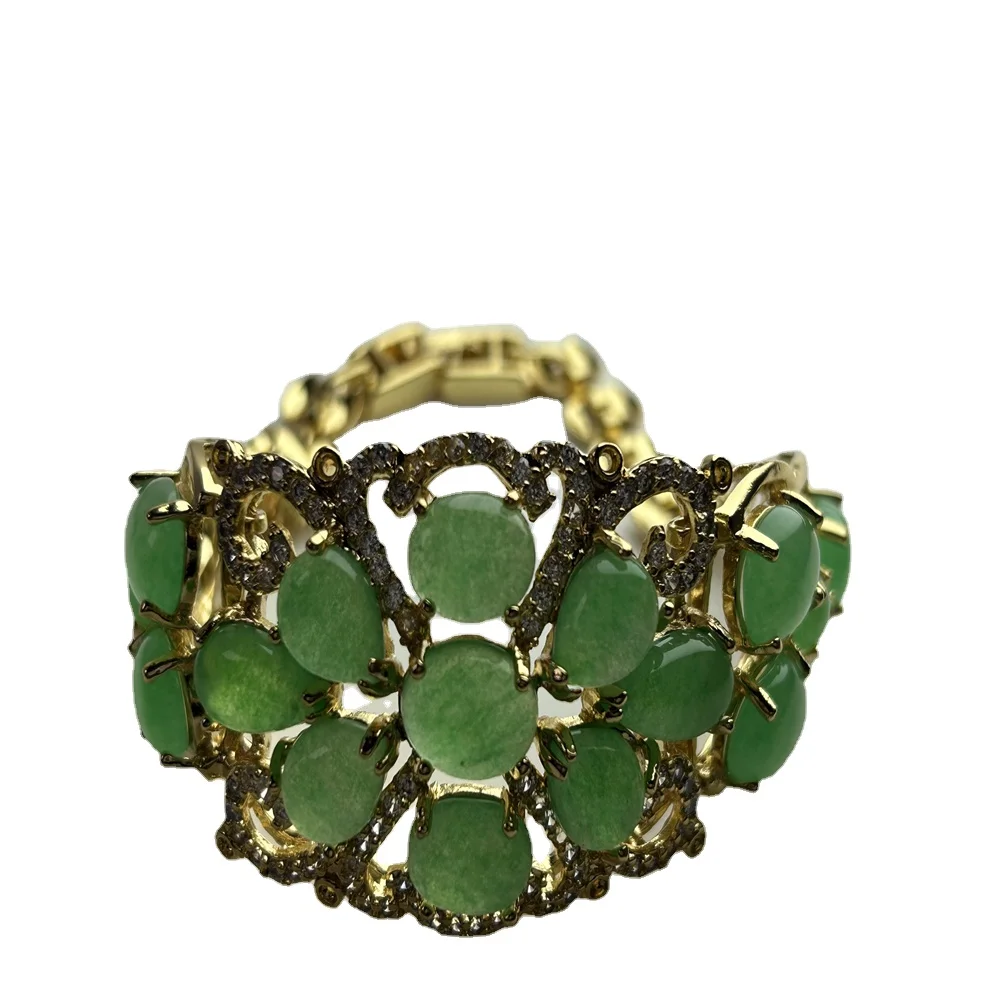 

Vintage 14K Yellow Gold Green Jade Link Bracelet