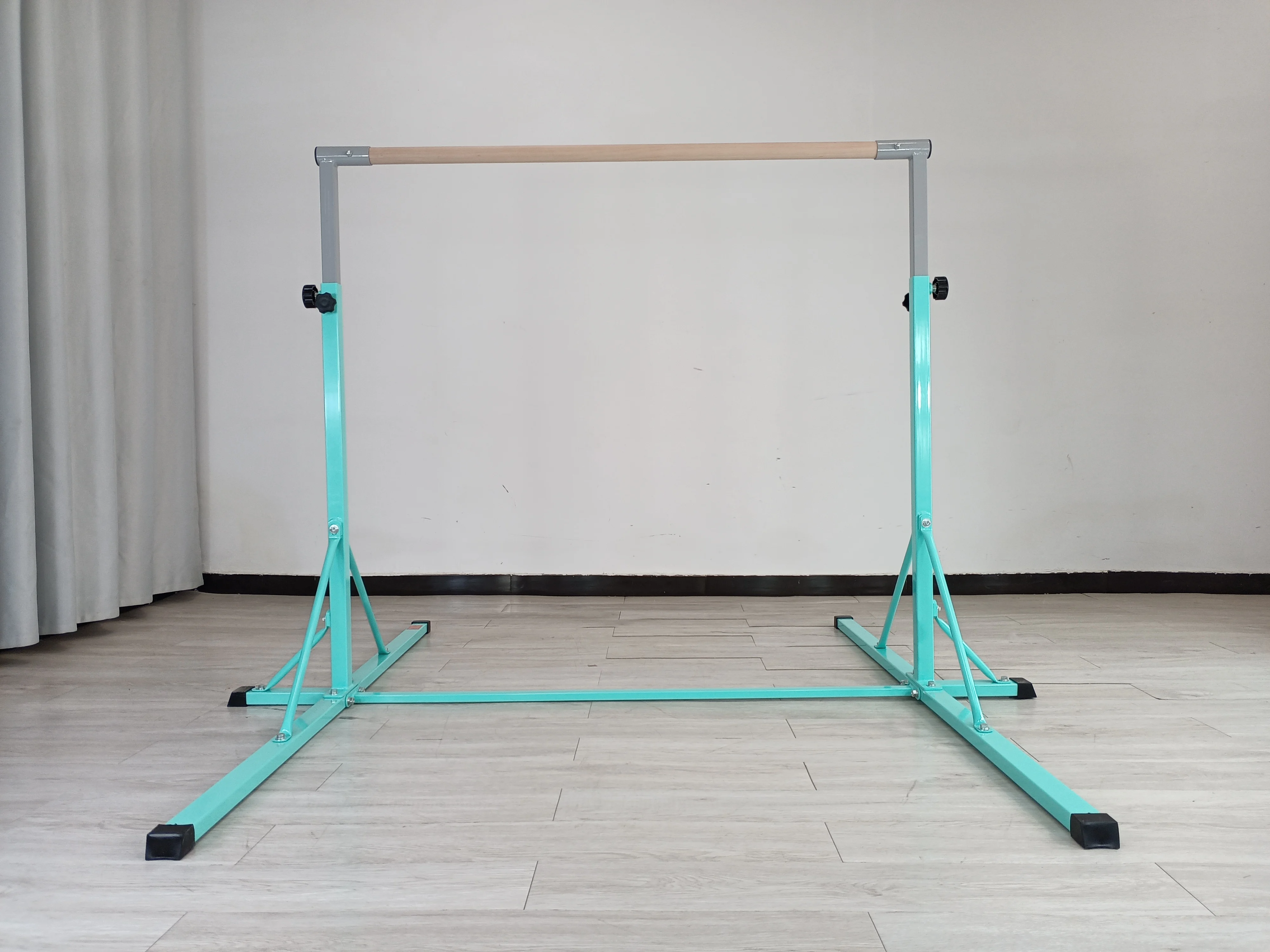 Wolnostojąca drążek gimnastycz – Gymnastic Bar Home recenzja i cena