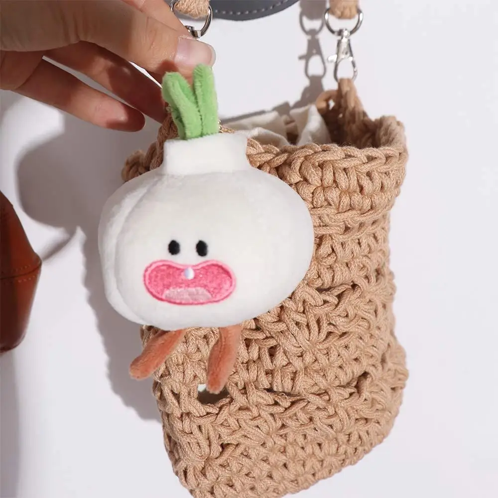 

Creative Plant Key Ring Garlic Unique Veggie Key Ring Vegetable Keychain Miniature Cartoon Garlic Pendant Bags and Keys