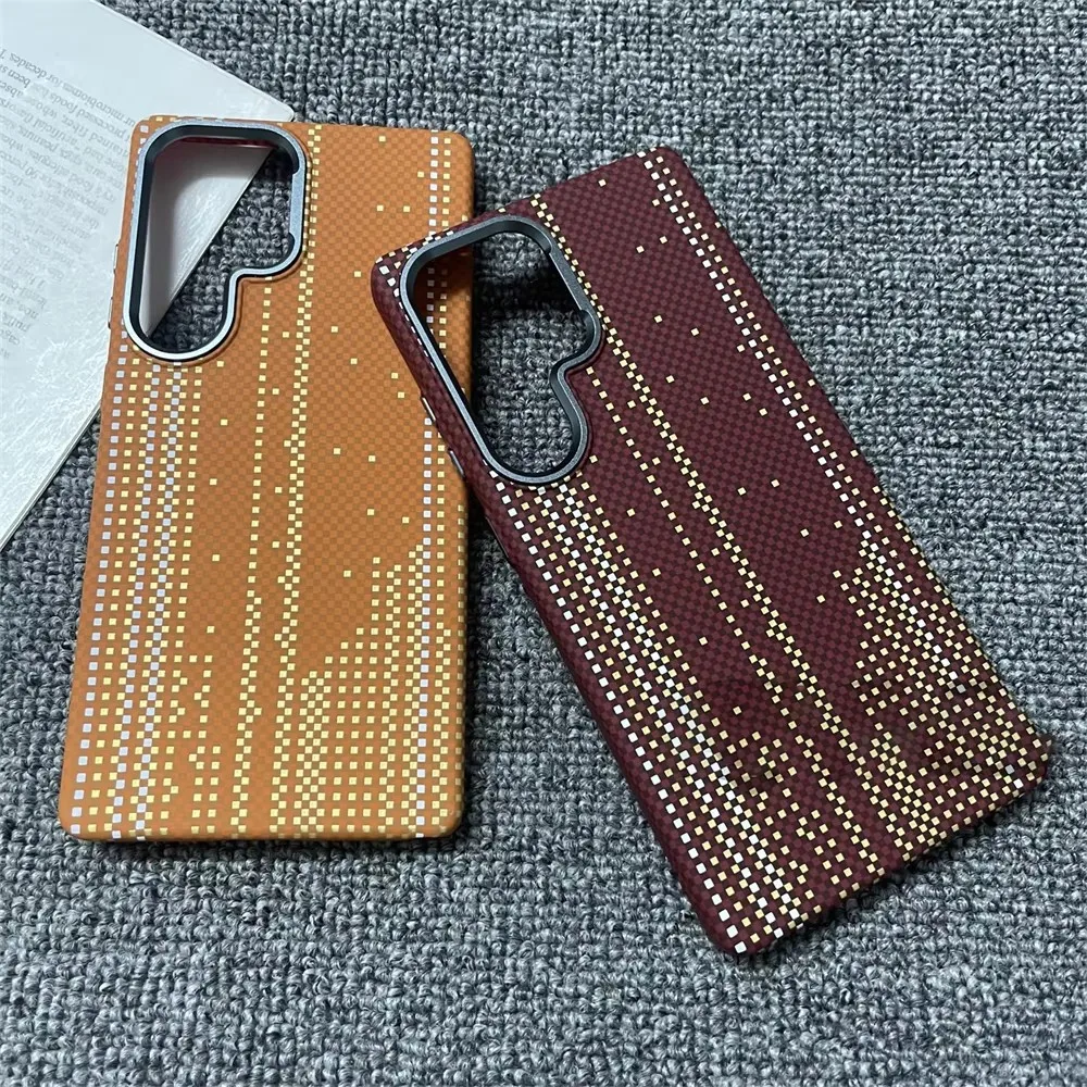 حافظة ليلية متوهجة من ألياف الكربون المغناطيسية لهاتف سامسونج جالاكسي S25 Ultra S24 Ultra لهاتف Magsafe غطاء صلب لشحن الكمبيوتر اللاسلكي #2