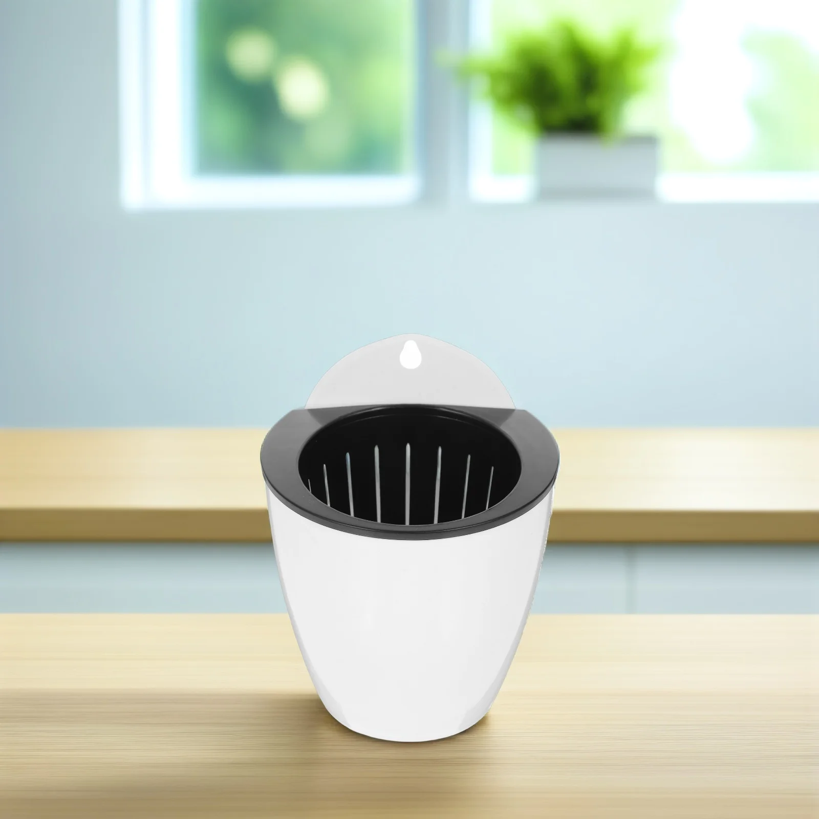 

7 Pcs Wall Hanging Flower Pot Lightweight Plastic Planters Self Watering Round Planter Container African Violet