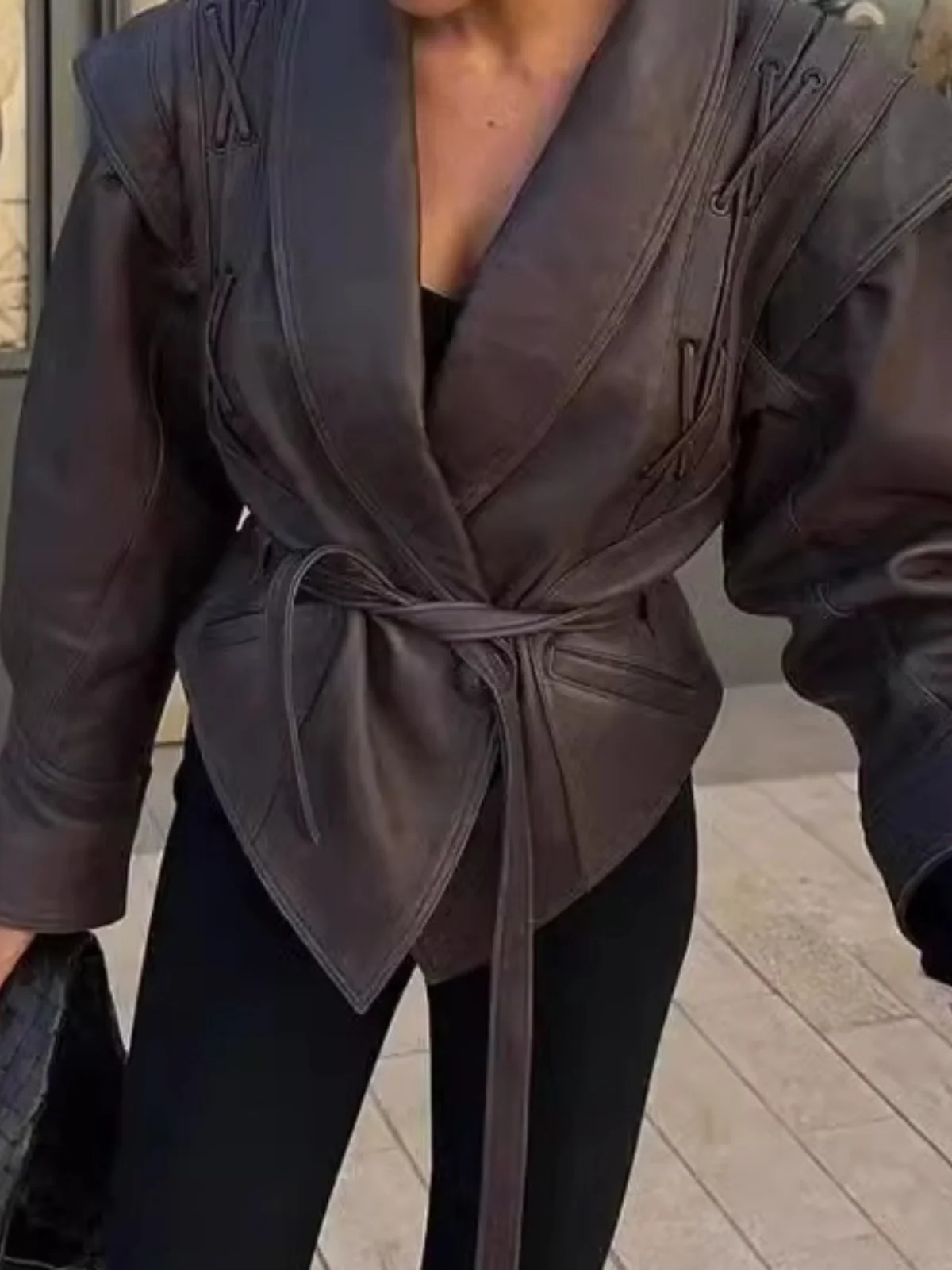 

Женская верхняя одежда с воротником-стойкой Long Sve Leather Jaet, облегающая верхняя одежда, обычная длина Sve, чистый цвет, китайский бренд Tag отлича