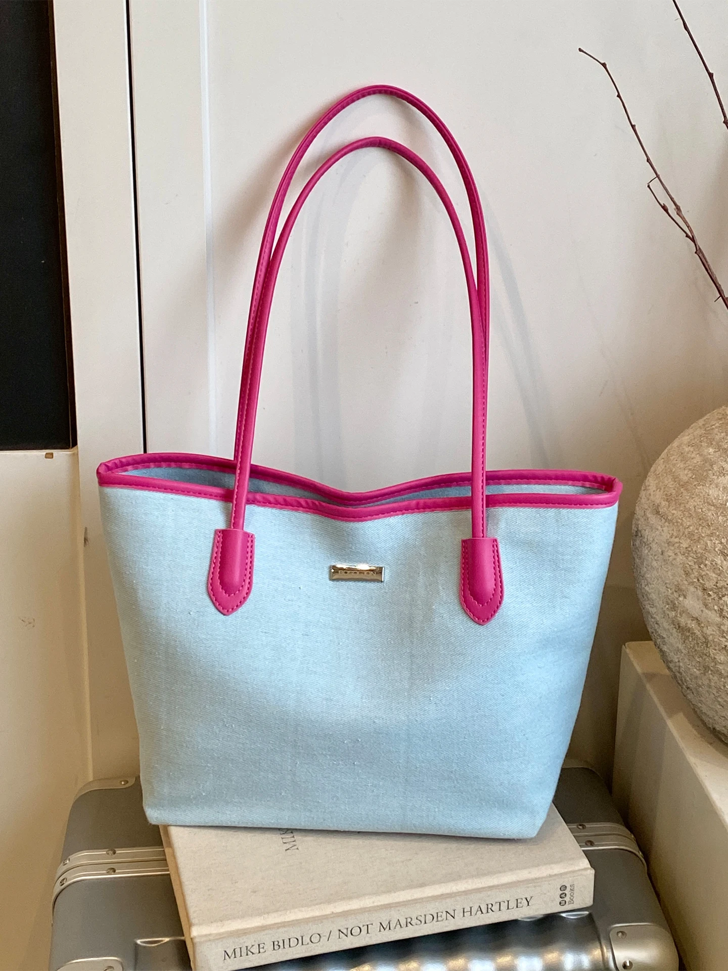 Fashionable Denim Shoulder Bag Women's Commuter Tote Large Capacity Spring 2026 New Style Casual Simple Leisure Handbag