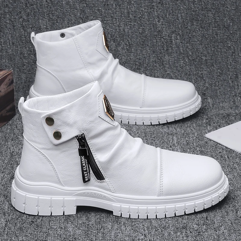 

2025 Autumn Men's British Style Tooling Boots High-top Round Toe Fashion Trend Wearable Non-slip Outdoor Leather Boots for Men
