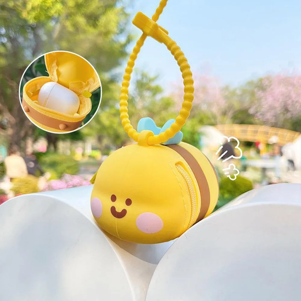 

Silicone Earphone Storage Bag Cartoon Shell Bee Waterproof Silicone Coin Purse Wear-resistant Ultra Light Earphone Cover Gift