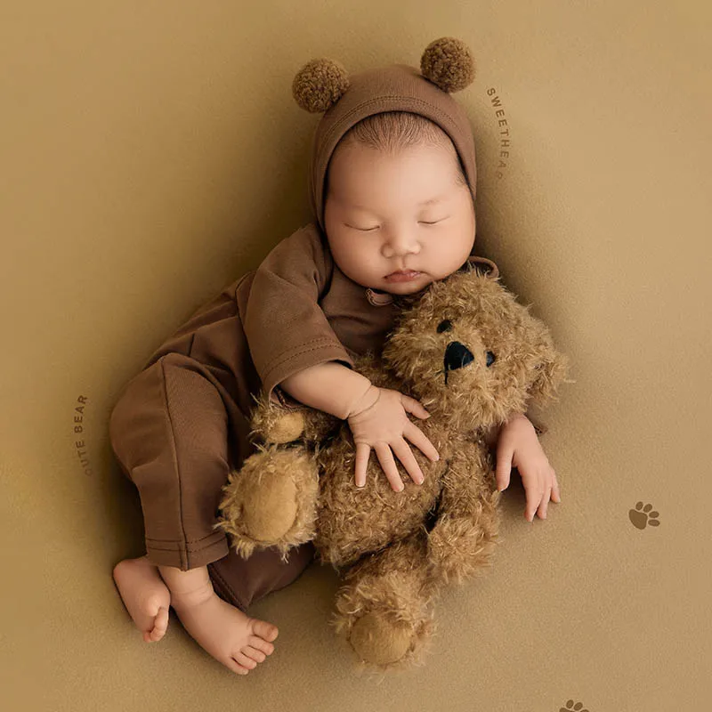 Cute Bear Doll Props Newborn Photography Bear Hat + Clothing Set Baby Posing Background Prop Studio Photo Shooting Accessories