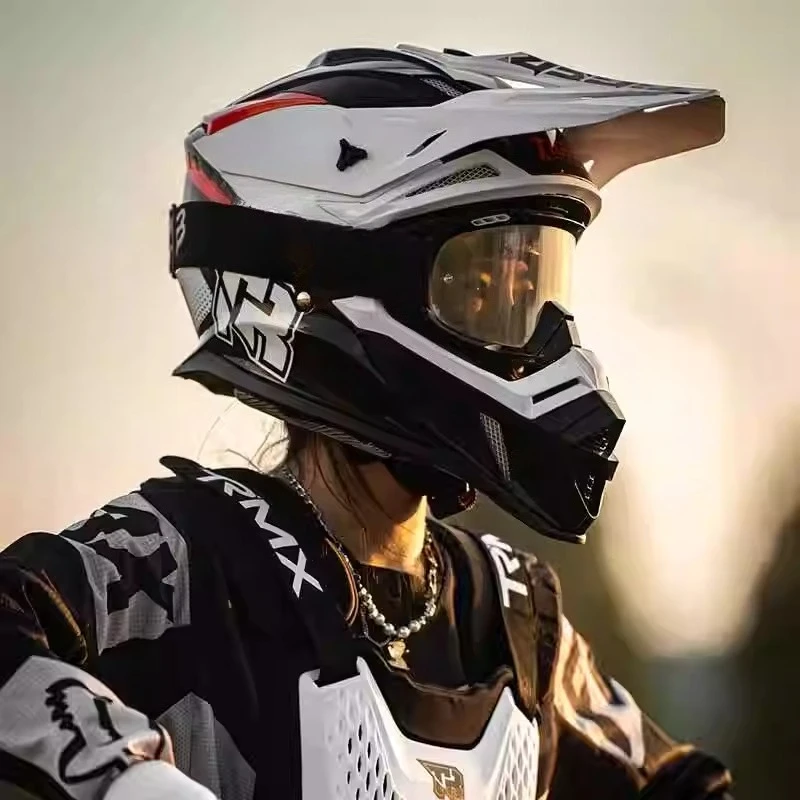 

Suitable for Motocross Riding Off-road Helmet TR Full Helmet Field Forest Road Race Helmet Anti-fall