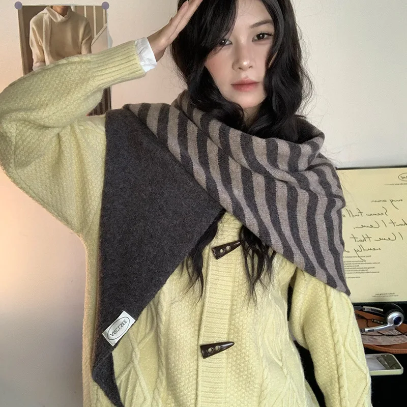 محبوك 2025 الخريف/الشتاء جديد مخطط مثلث وشاح دافئ محبوك حماية الرقبة شال #2