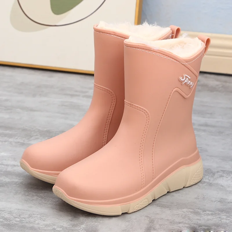 Korean Style Mid-Calf Women's Rain Boots Thickened Velvet Lining Warm Kitchen Anti-Slip Water Shoes PVC Material Winter Season