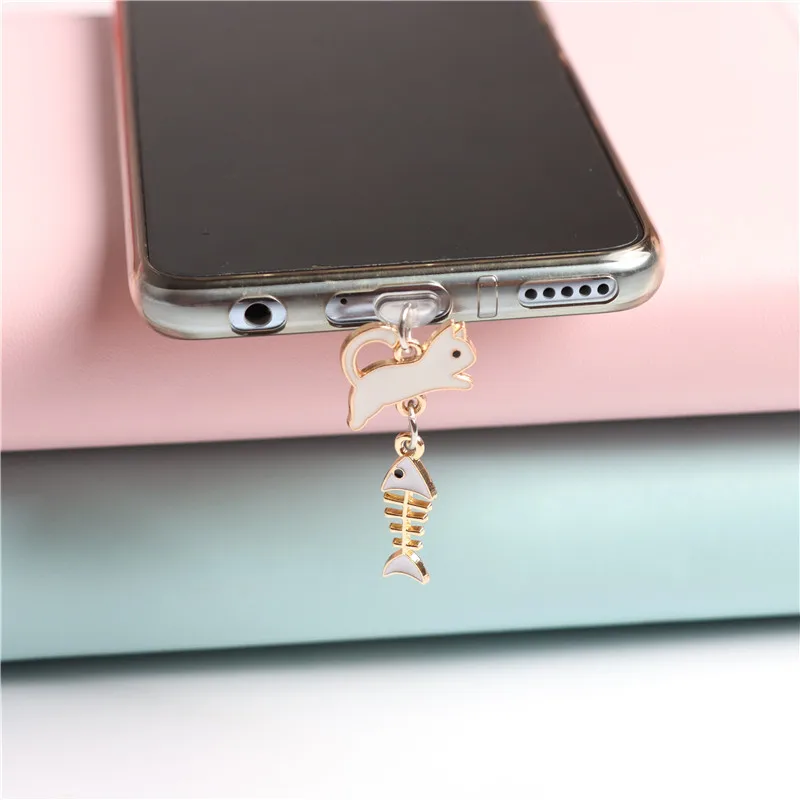 Fishbone Cat Dust Plug Charm Kawaii Charge Port Plug For iPhone Type C Dust Protection Stopper Cute Anti Dust Cap Phone Pendant