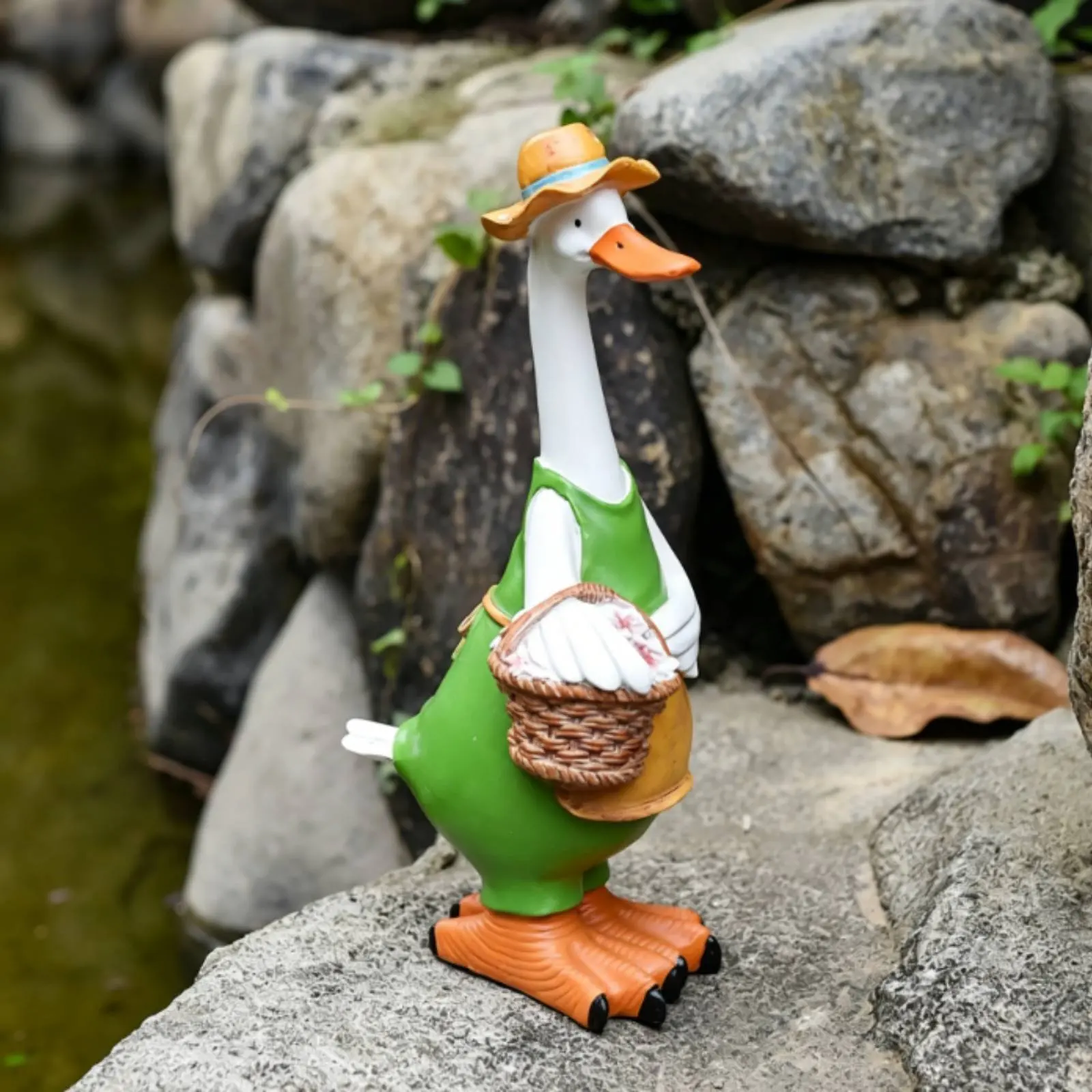 

Resin Duck Figurine Molded Details Long-Neck Duck Figurine Outdoor Decor Craft Design Whimsical Design for Courtyard, Balcony