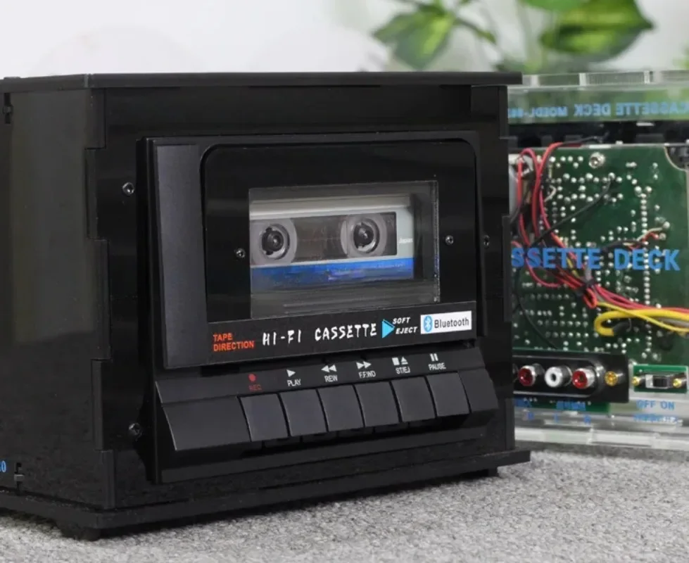 Nostalgic cassette player, mini cassette player, recording film, small open disc/Bluetooth cassette player, recorder