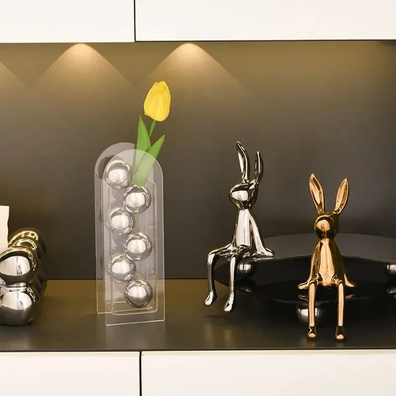 Creative Silver Round Ball Plastic Vase Modern Book Countertop Art Irregular Vase Flower Arrangement Container Home Decoration