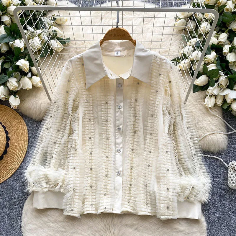 Blusa de satén con cuentas de diamantes, manga acampanada transparente, Top de lujo de alta calidad, camisa de fiesta plisada con empalme de encaje para mujer