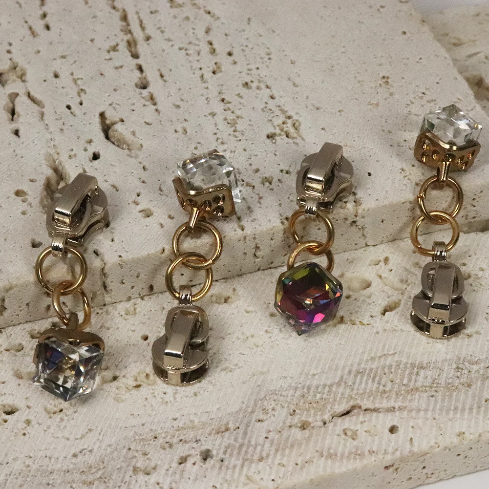 4PCS No.3 Auto Lock Zipper Pulls Mix Colors  Metal Zipper Sliders Replacement for Nylon Zippers on Bags, Jackets, Clothes, DIY