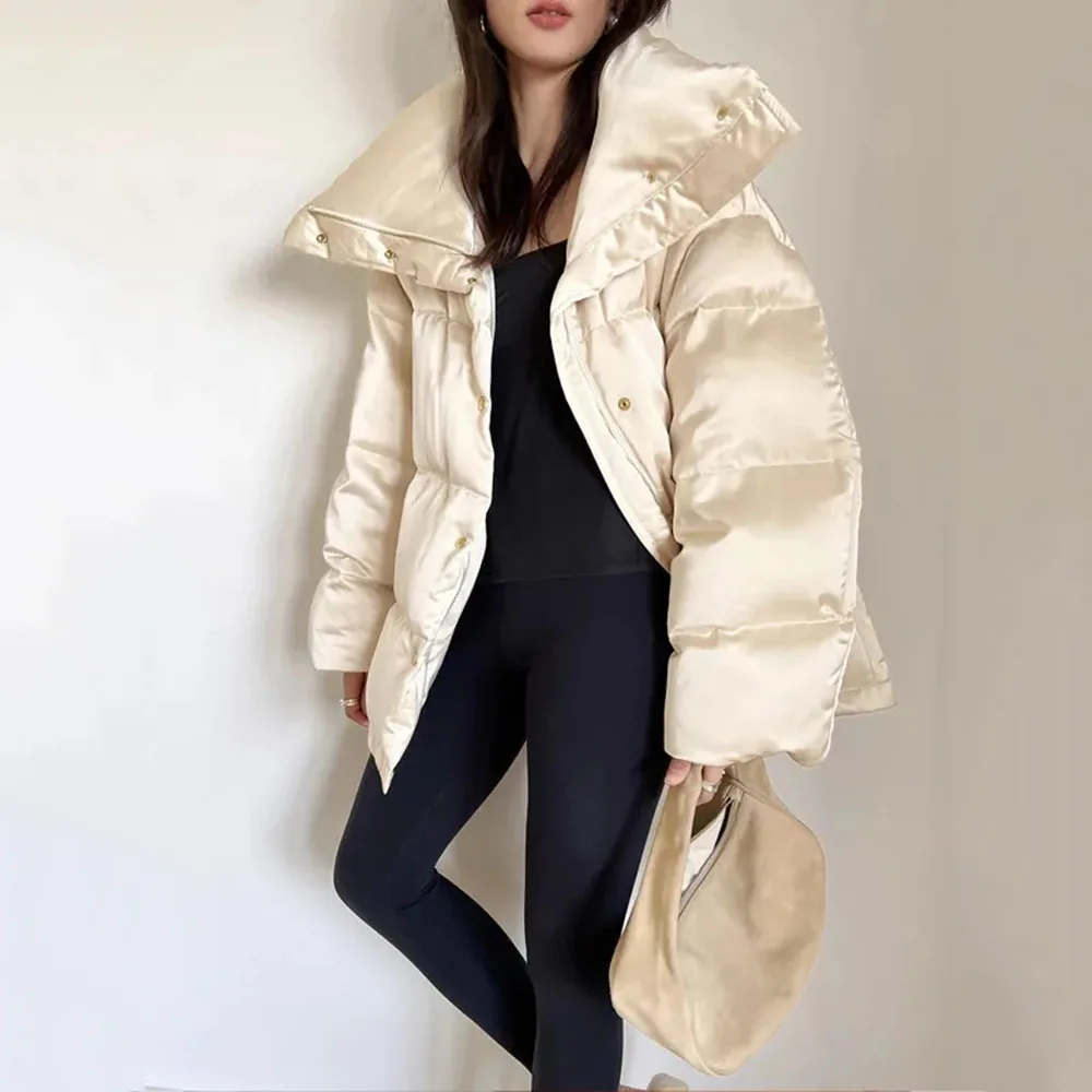 2024Winter Ultra Light Lapel Puffer Jacket Women Long Sleeve Button Closed 90% White Duck Down Short Cropped Coat Lady Outerwear