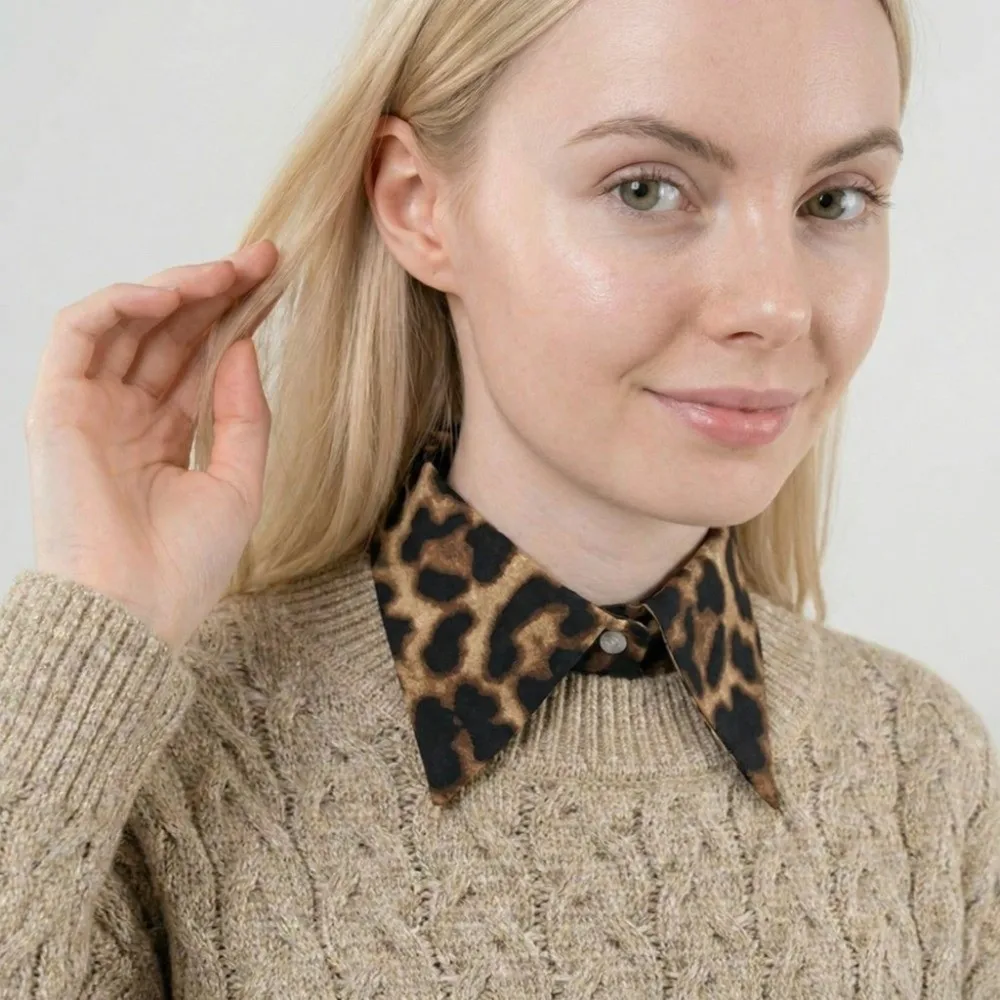 Leopard Print False Collar Lightweight Decorative Faux Shirt Collar Elegant Pleated Design Detachable Collar Layering Top
