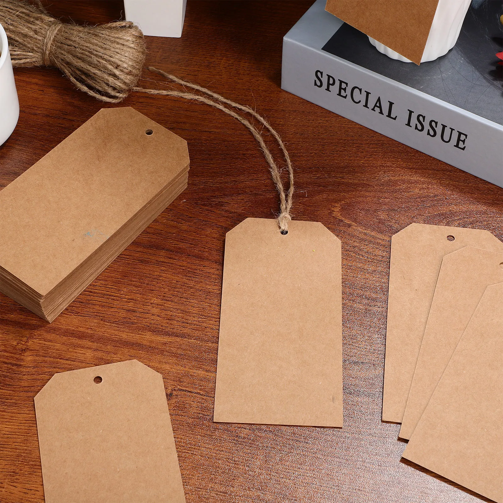 

200 pcs Kraft Paper Tags 12x6cm Brown 20m Jute Twine Labeling Clothes Bags Gifts DIY Projects Blank Labels Stylish Design