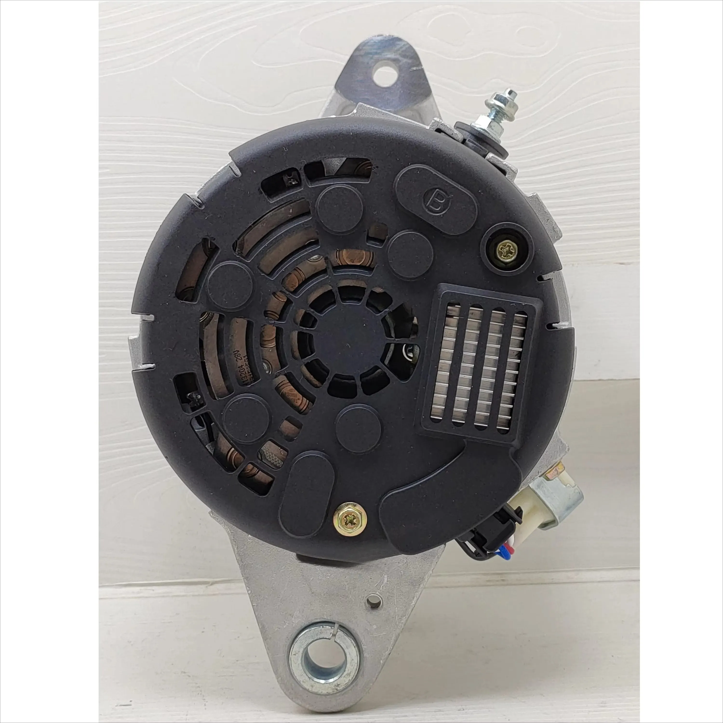 24V 60A 2B4X Alternator for HINO 27060EW010 ALW2646YJ 02011722312