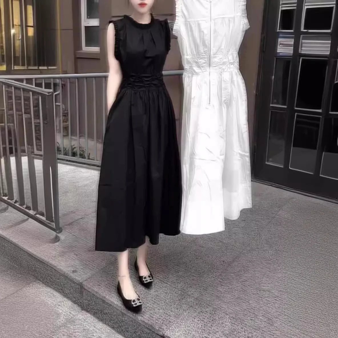 

Лето 2022, новое стильное стильное длинное платье без рукавов, уменьшающее возраст, женское платье в корейском стиле с талией