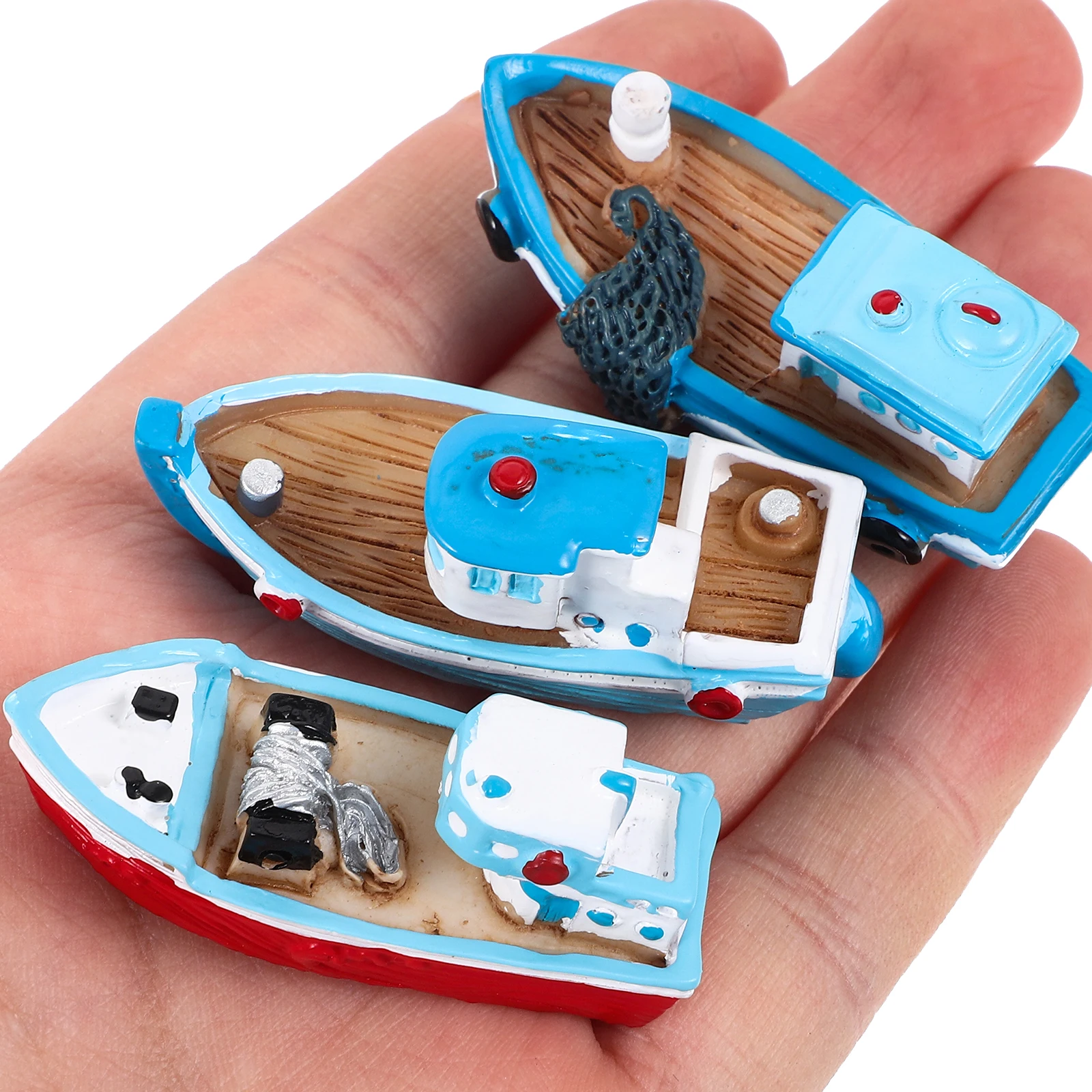 

4 Pcs Three-dimensional Resin Fishing Boat Ornaments Baby Decoration Miniature Model