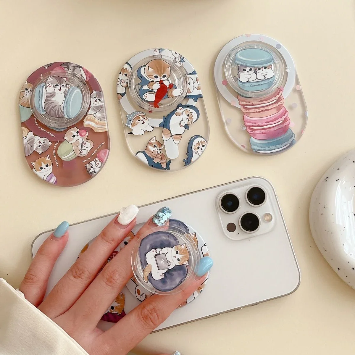 

Macaroon Cat Magnetic Phone Stand for IPhone 11 12 13 14 15 Pro Max Holder Mount Support for Samsung Galaxy S24 Ultra