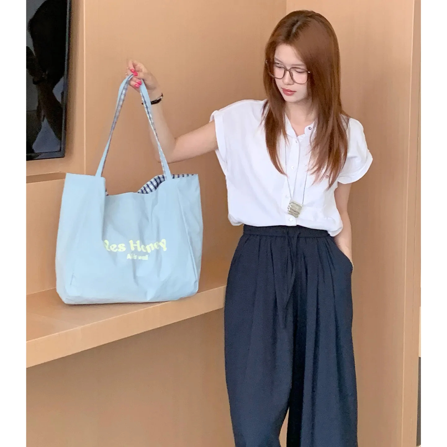 Canvas handbag with large capacity, open check, contrasting color, double-sided usable shoulder bag, commuter lady tote bag