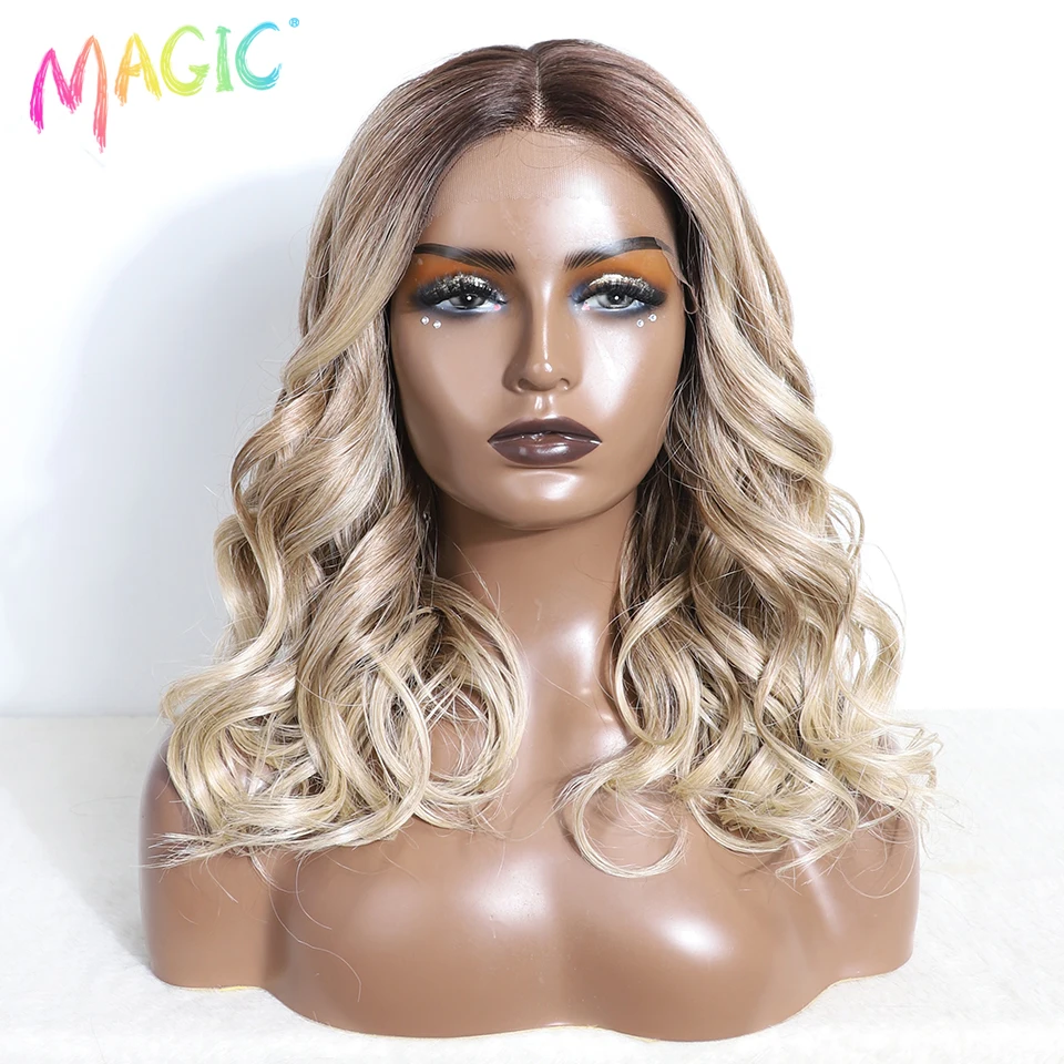 Magic Cosplay Synthetische Lace Front Pruiken 20 Inch Krullend Pruiken Kant Voorkant Ombre Blonde Pruiken Kant Pruiken Voor Vrouwen Kant Voorkant Pruik