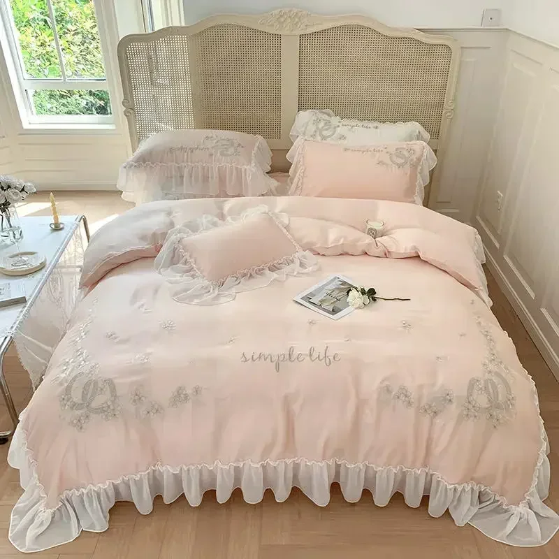 

Luxury Embroiderd Snow White Lace Bedding Set 4pcs 100% Cotton Korean Princess Wedding Duvet Cover Bed Sheet Linen Pillowcases