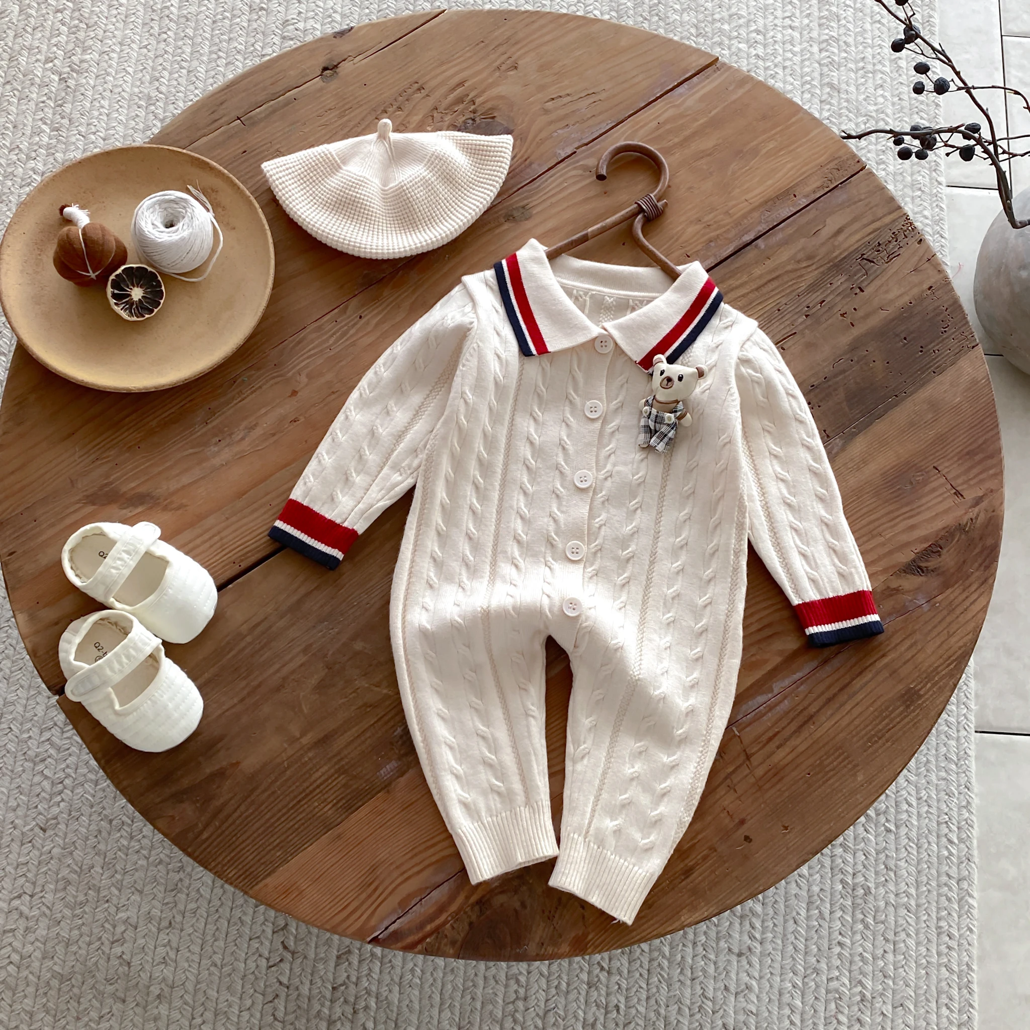 Fall/winter Korean-style baby boy/girl academy-style knitted one-piece outfit for outdoor activities