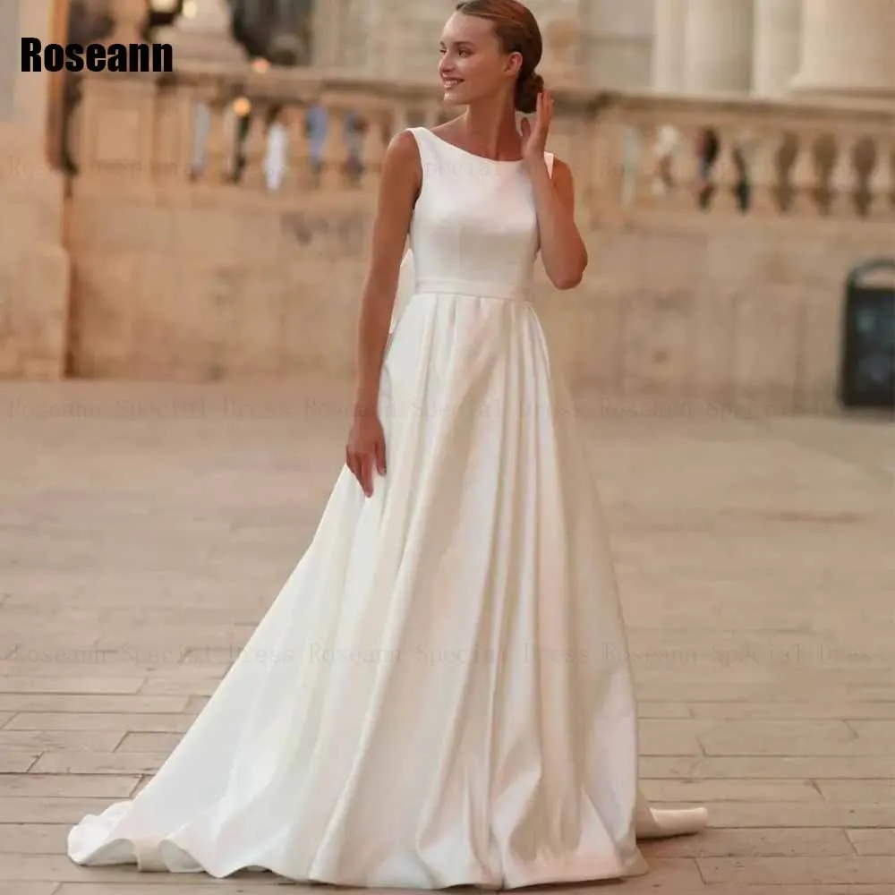 

Simple A-line Wedding Dress O-Neck Bow Draped Pleat Sleeveless Open Back Bride Dresses Brush Train Floor Length robe de mariée