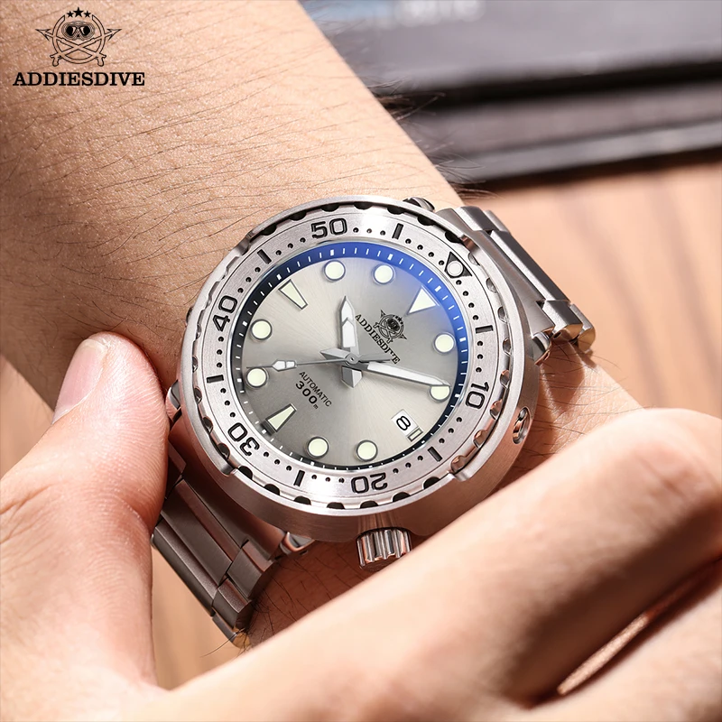 ADDIESDIVE Men Tuna Watch Luminous Calendar Display 30Bar Waterproof Sapphire Glass NH35 Automatic Mechanical Diver's Watches