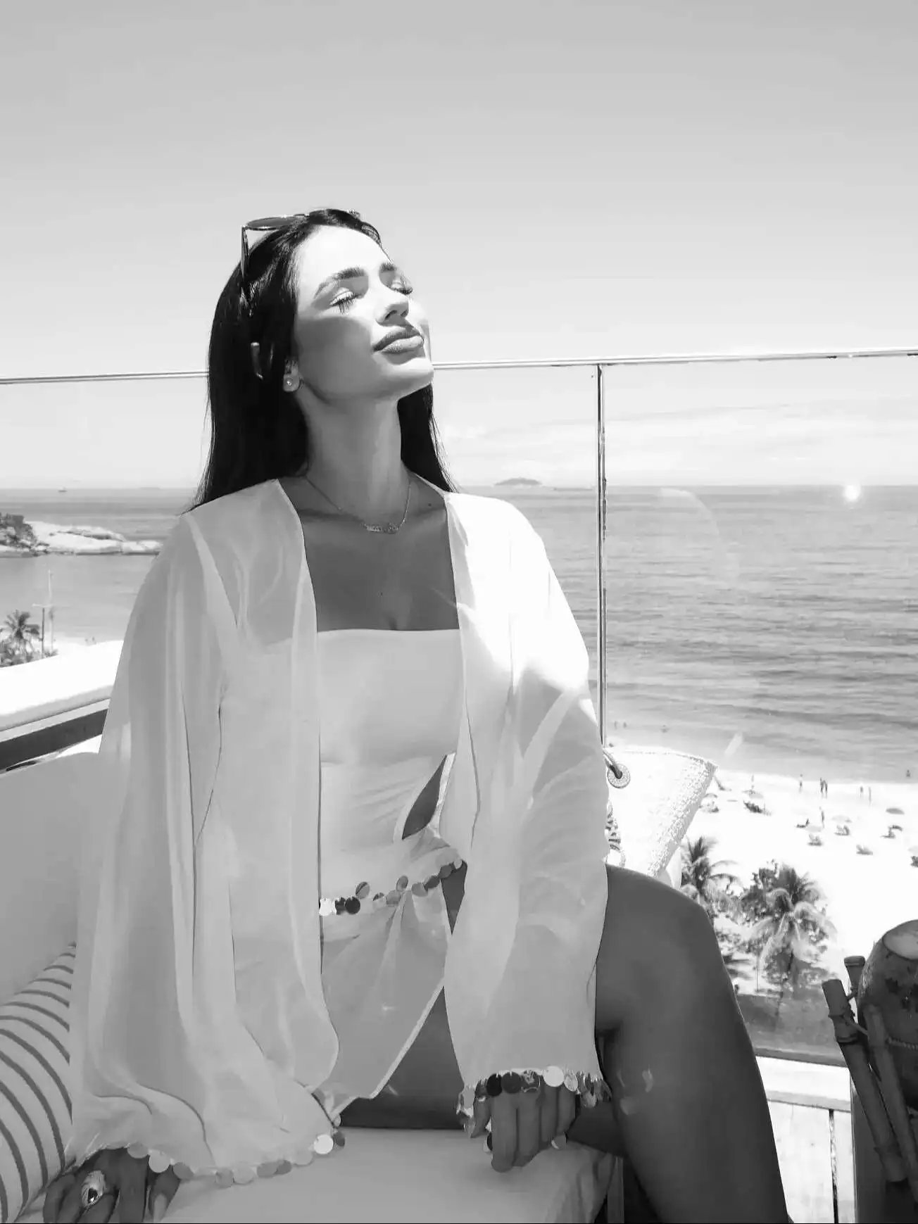 Neue Damen Zweiteiler Einteiler mit langen Ärmeln Pailletten Cover Up Cut Out Bademode Sommer Badeanzug