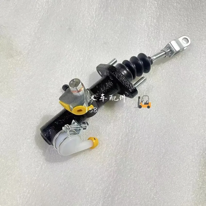 

FOR Toyota Forklift Parts 6FD10-30/6FB15 Brake Master Cylinder 47210-23600-71 47210-13002-71 17107