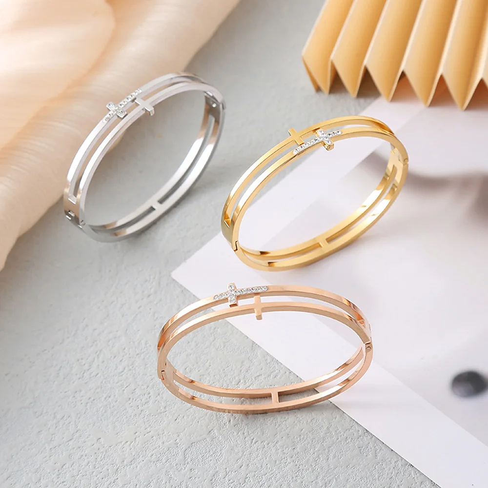 

Retro cross stainless steel women's bracelets, high quality waterproof jewelry, wedding party accessories gifts for friends