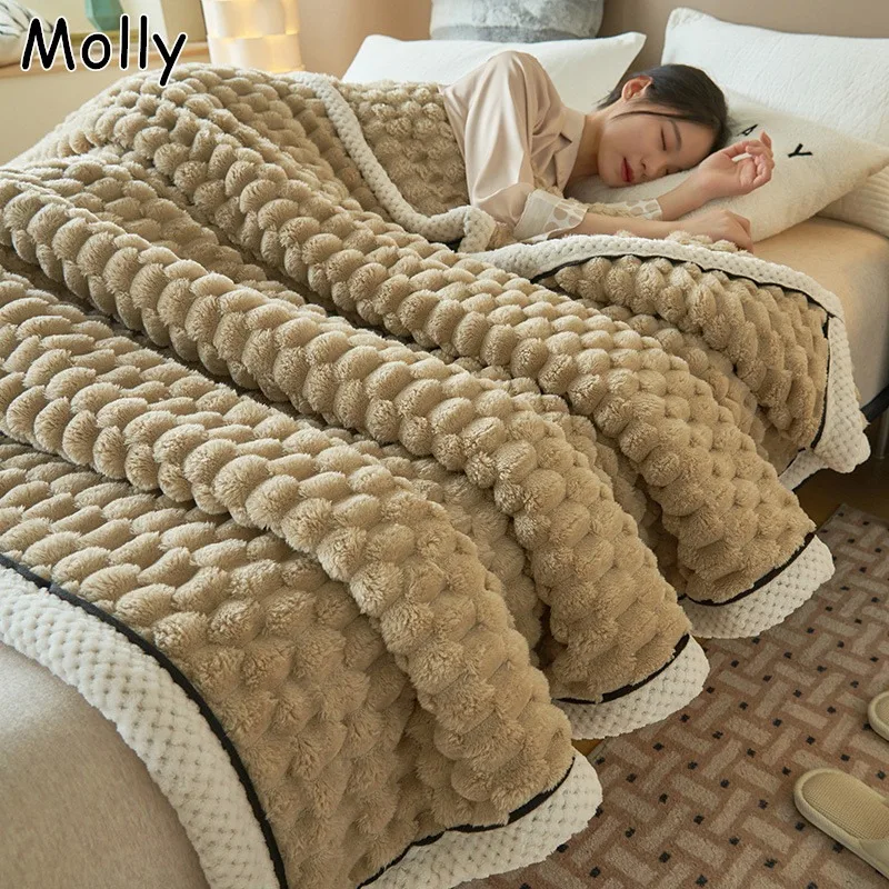 

Multifunctional Soft and Cozy Throw Blanket Coral Velvet Plush Autumn Winter Warm Sofa Bed Blankets Air-conditioned Nap Blanket